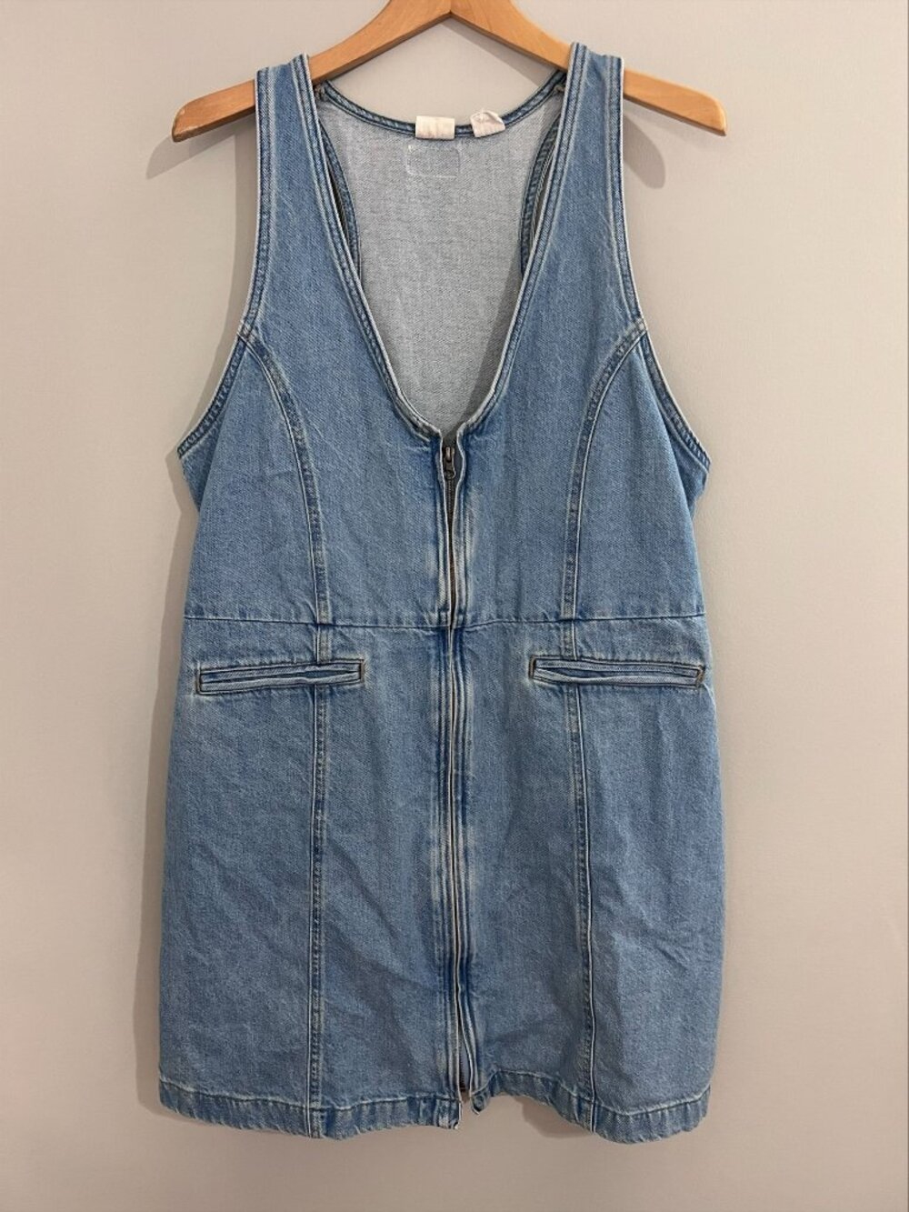 Levi's Women's Denim Zip Front Vest Dress Jumper Blue Sleeveless Y2K Vintage